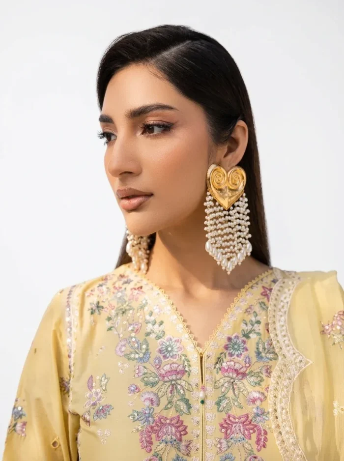 3PC Stitched Mehr Yellow Lawn Walking Grace Silhouette